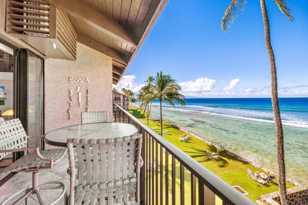 The Noniluna Two - Sleeps 9 Plus Pack N Play Lahaina Exterior foto